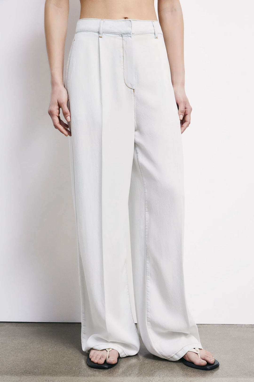 2P1743 D9A0 PANTALONI/TROUSERS CB20 Super Bleach Tencel