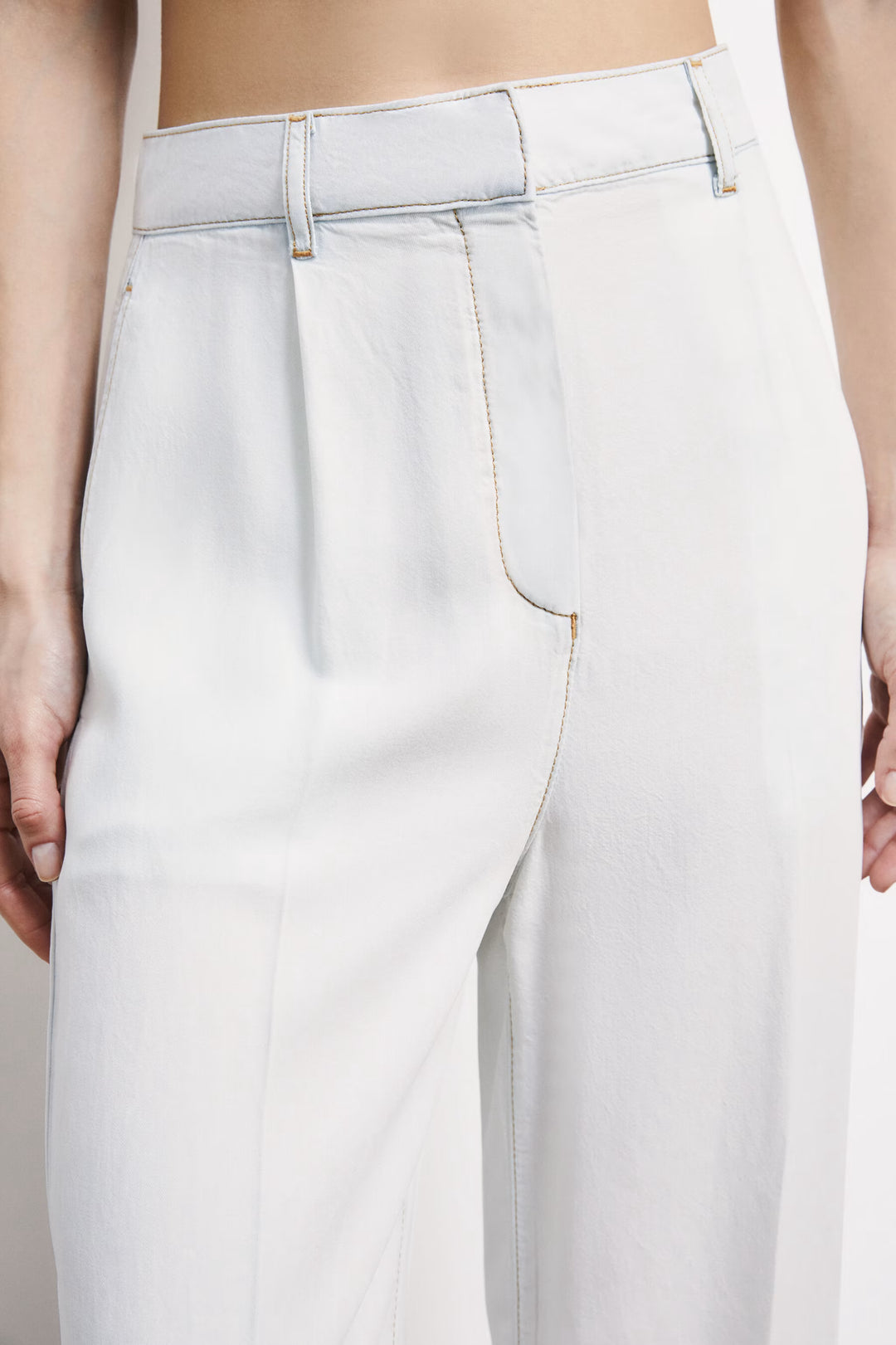 2P1743 D9A0 PANTALONI/TROUSERS CB20 Super Bleach Tencel