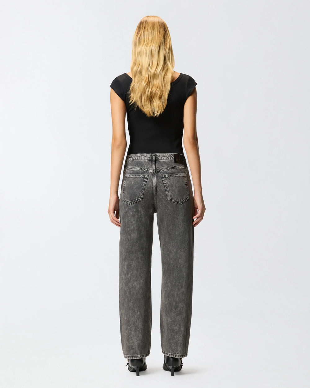 104635 A2W4 ROSE STRAIGHT PJ9