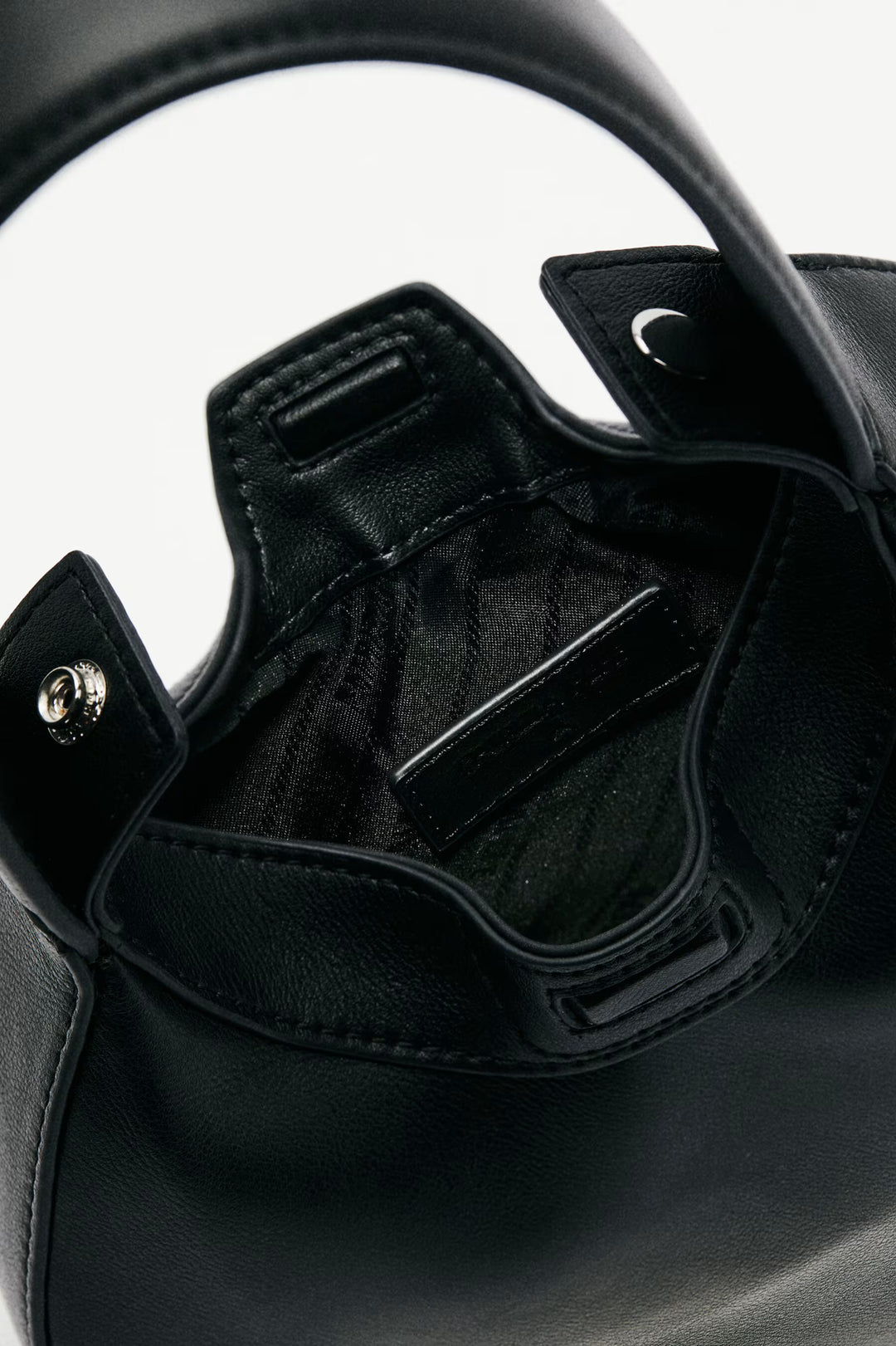 8B0074 L083 BORSA/BAG K103 Nero