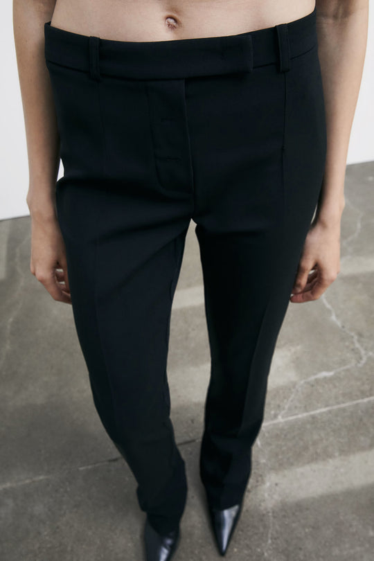 8P0781 A6F5 PANTALONI/TROUSERS K103
