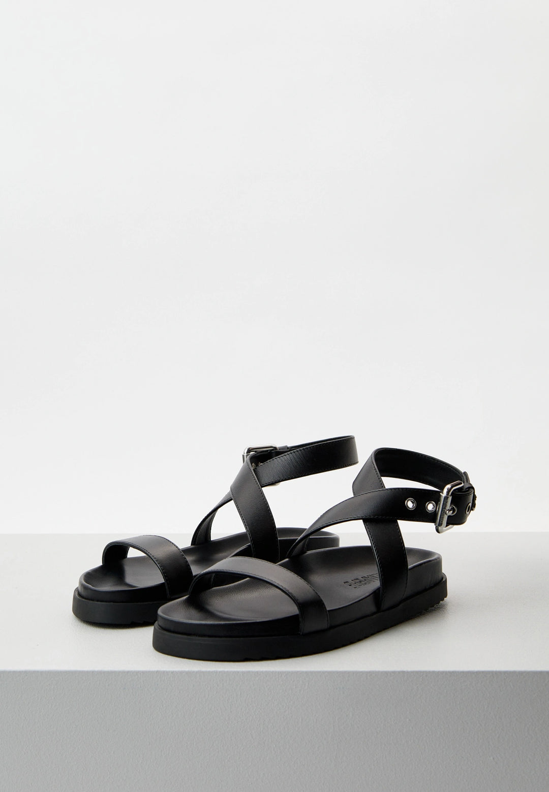 8X0113 L026 SANDALI/SANDALS K103