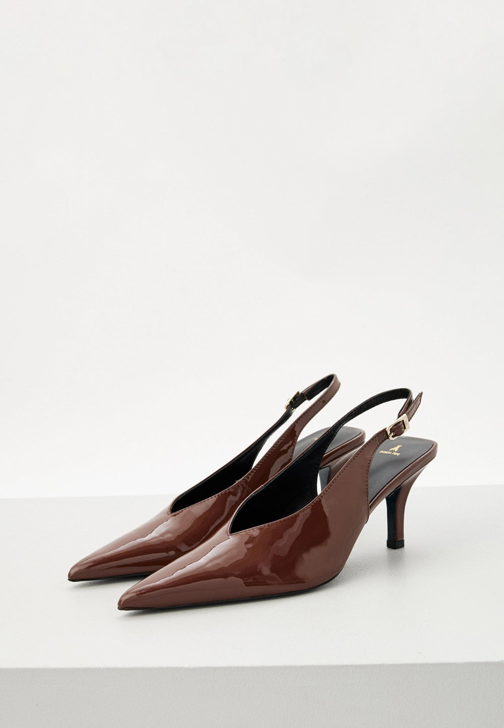 8Z0107 L125 SCARPE/SHOES B498