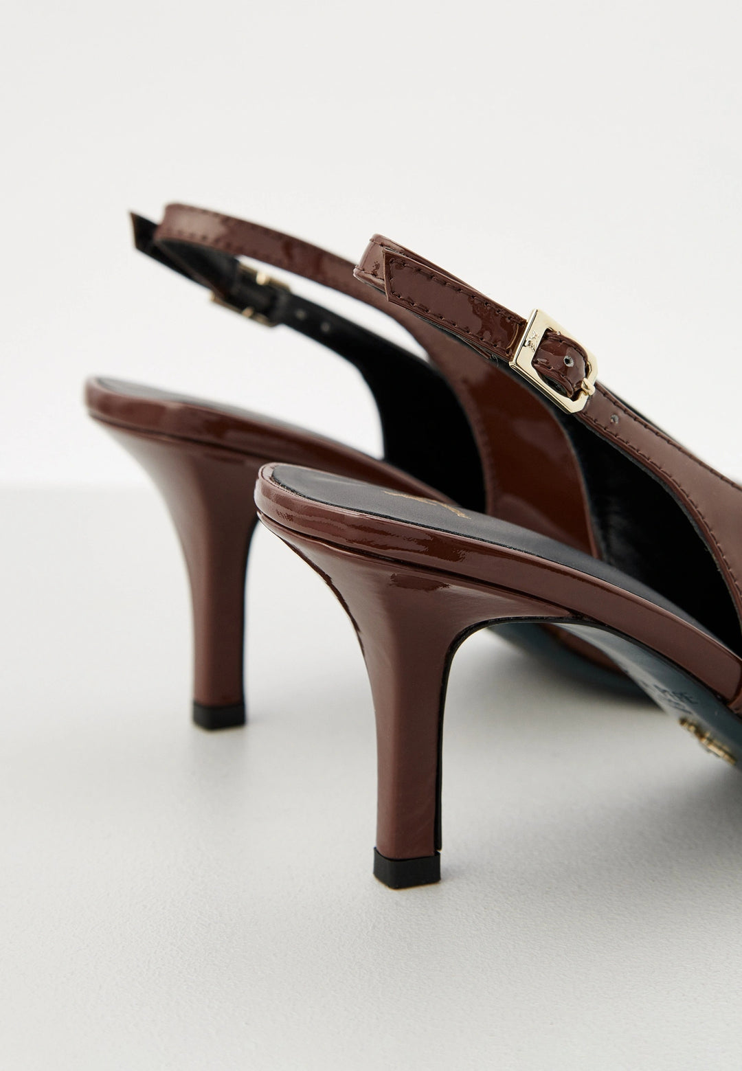 8Z0107 L125 SCARPE/SHOES B498
