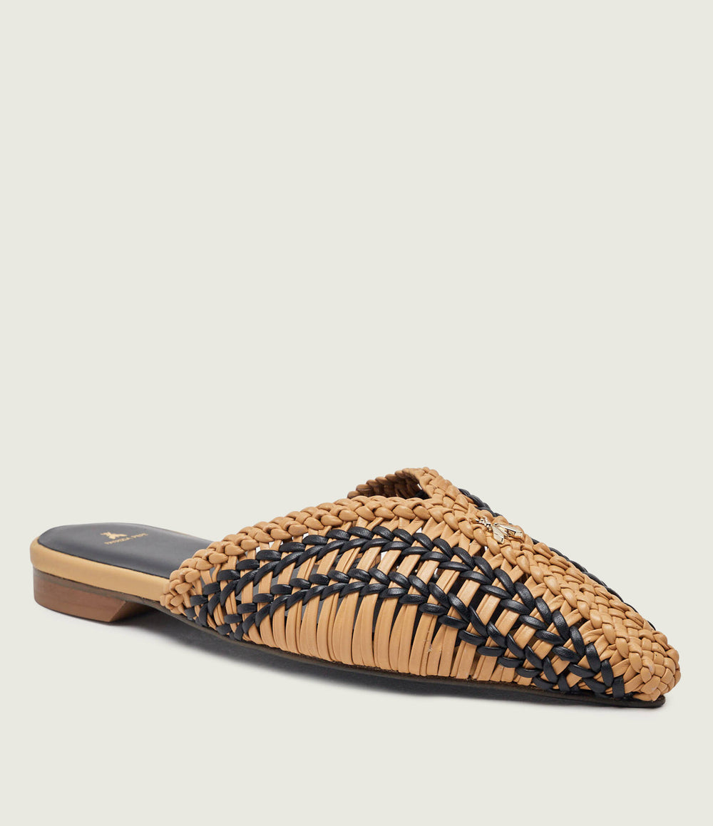 8Z0140 L109 SCARPE/SHOES I220 Beige Black